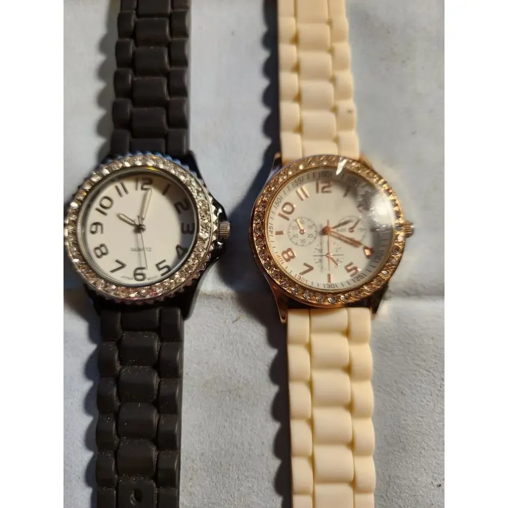 Darice Silver Crystals White Sport Ladies Stainless Includes both Working